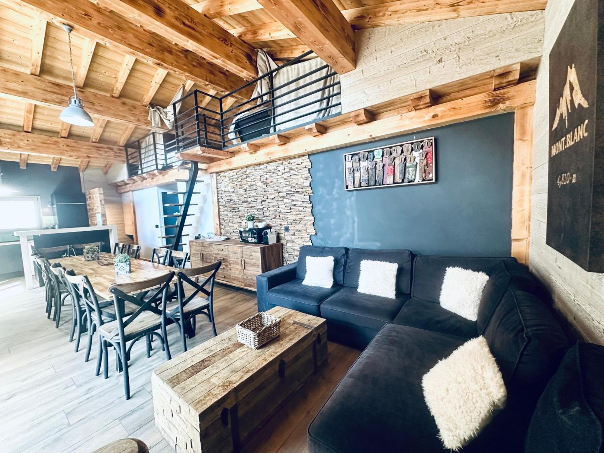 Le Petit Nicolas, Jacuzzi, Vue Mont Blanc Chalé